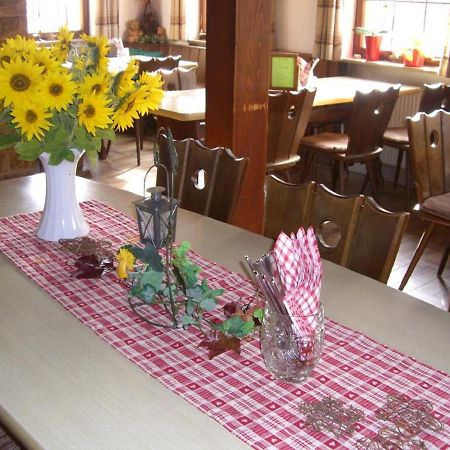 Gasthaus Zum Baeren Gaestehaus Wittighausen Экстерьер фото